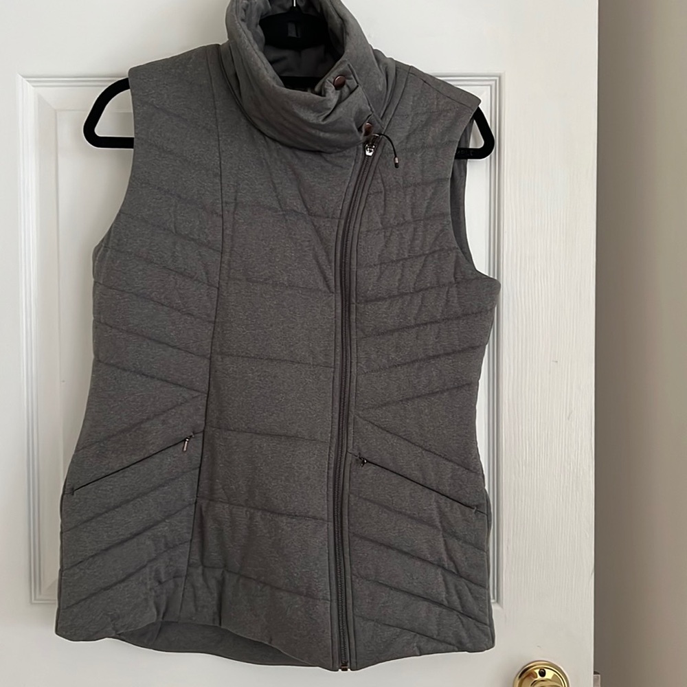 Calia Quilted Run Vest
